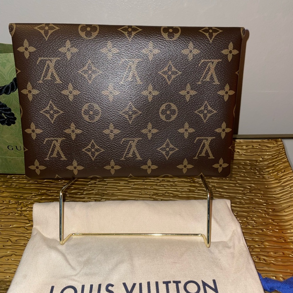 Louis Vuitton Large Kirigami - Picture 2 of 4